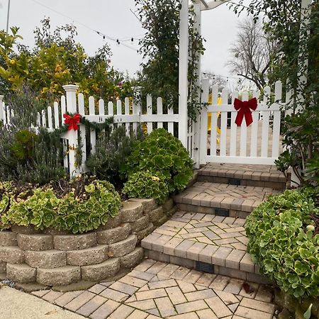 English Rose Garden Cottage Near Roseville, Ca Citrus Heights Buitenkant foto