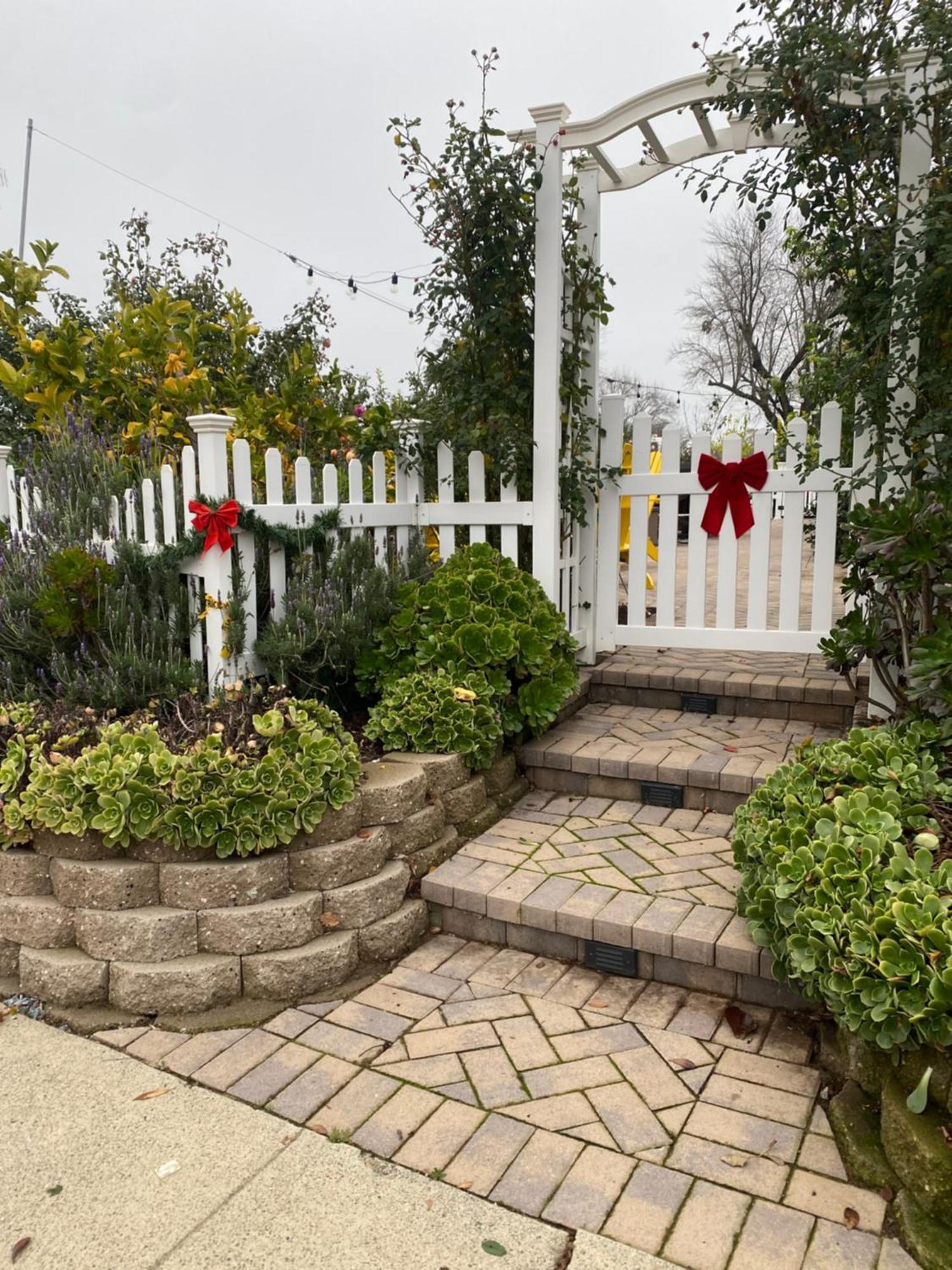 English Rose Garden Cottage Near Roseville, Ca Citrus Heights Buitenkant foto